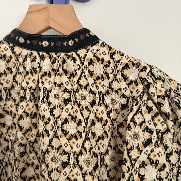 Anthropologie Medium Pleated Puff Sleeve Blouse Beige Boho Cottage Peasant - Picture 8 of 9